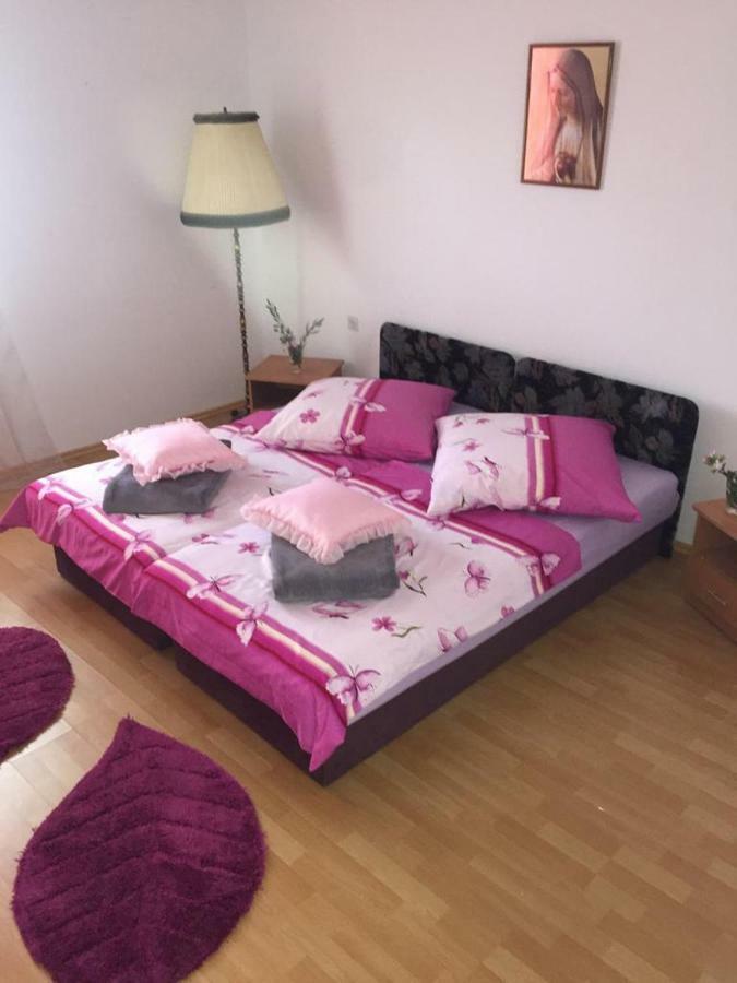 Apartman Luis Silence Sestanovac Exterior photo